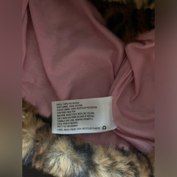 Cat & Jack Girl's Leopard Velvet Velour Full Zip Up Jacket Size 4T Animal Print - Picture 7 of 9